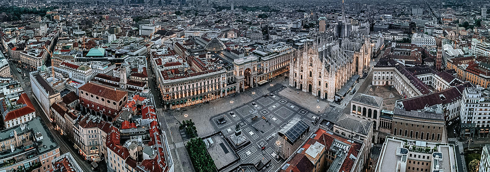 Milan 1600X562