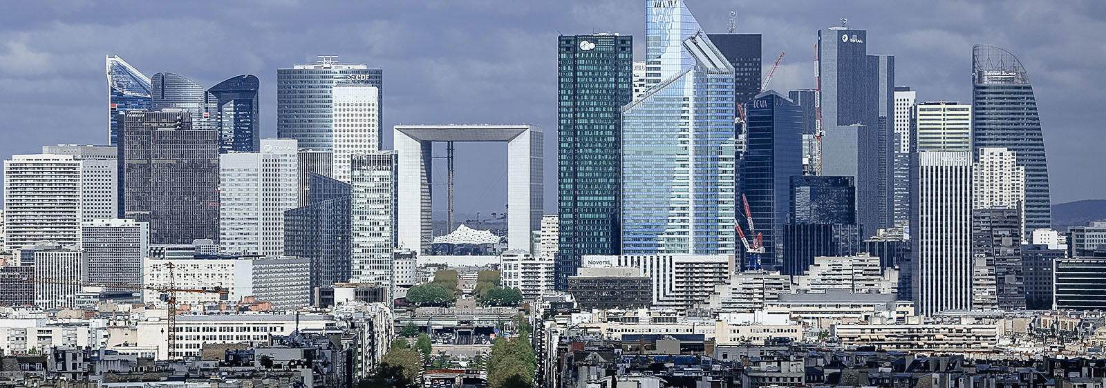 Paris 1600X562